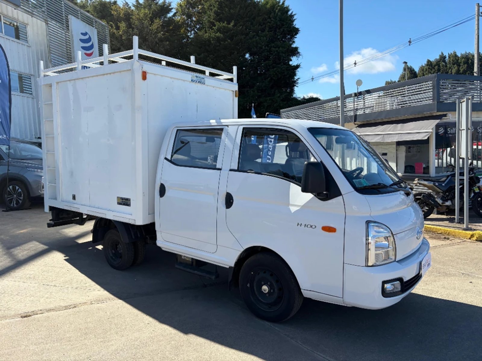 HYUNDAI PORTER 2023 - Imagen 3 de 20