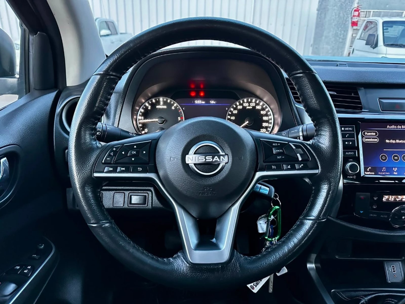 Nissan Navara 2023 - Imagen 13 de 20
