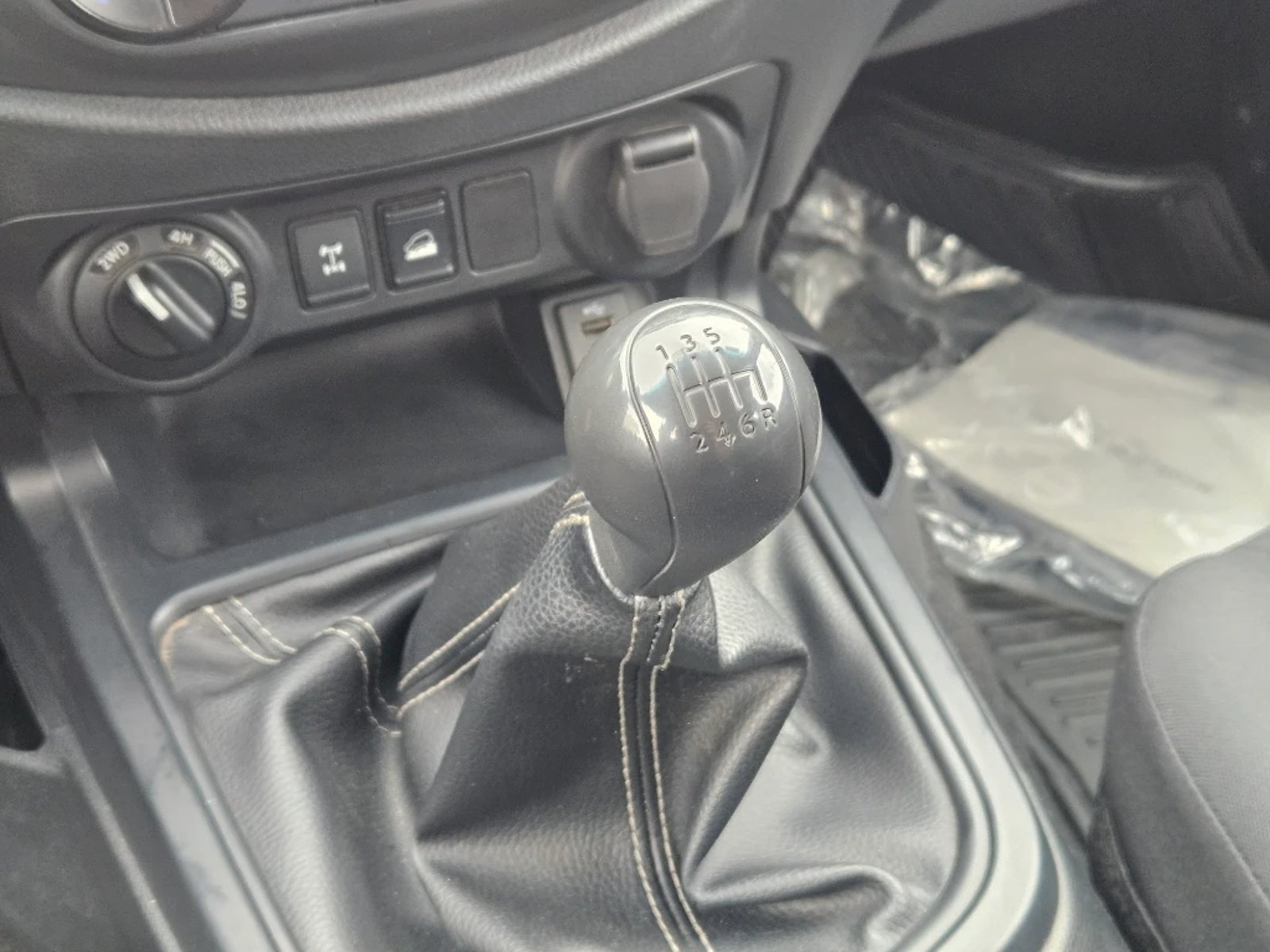 Nissan Navara 2023 - Imagen 20 de 20