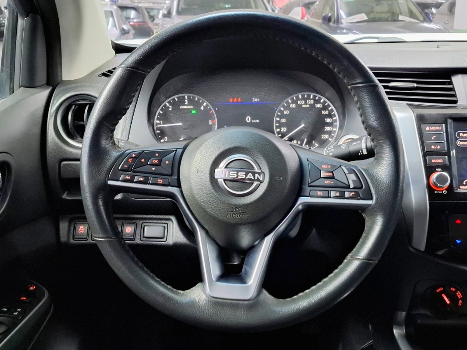 Nissan Navara 2023 - Imagen 14 de 20