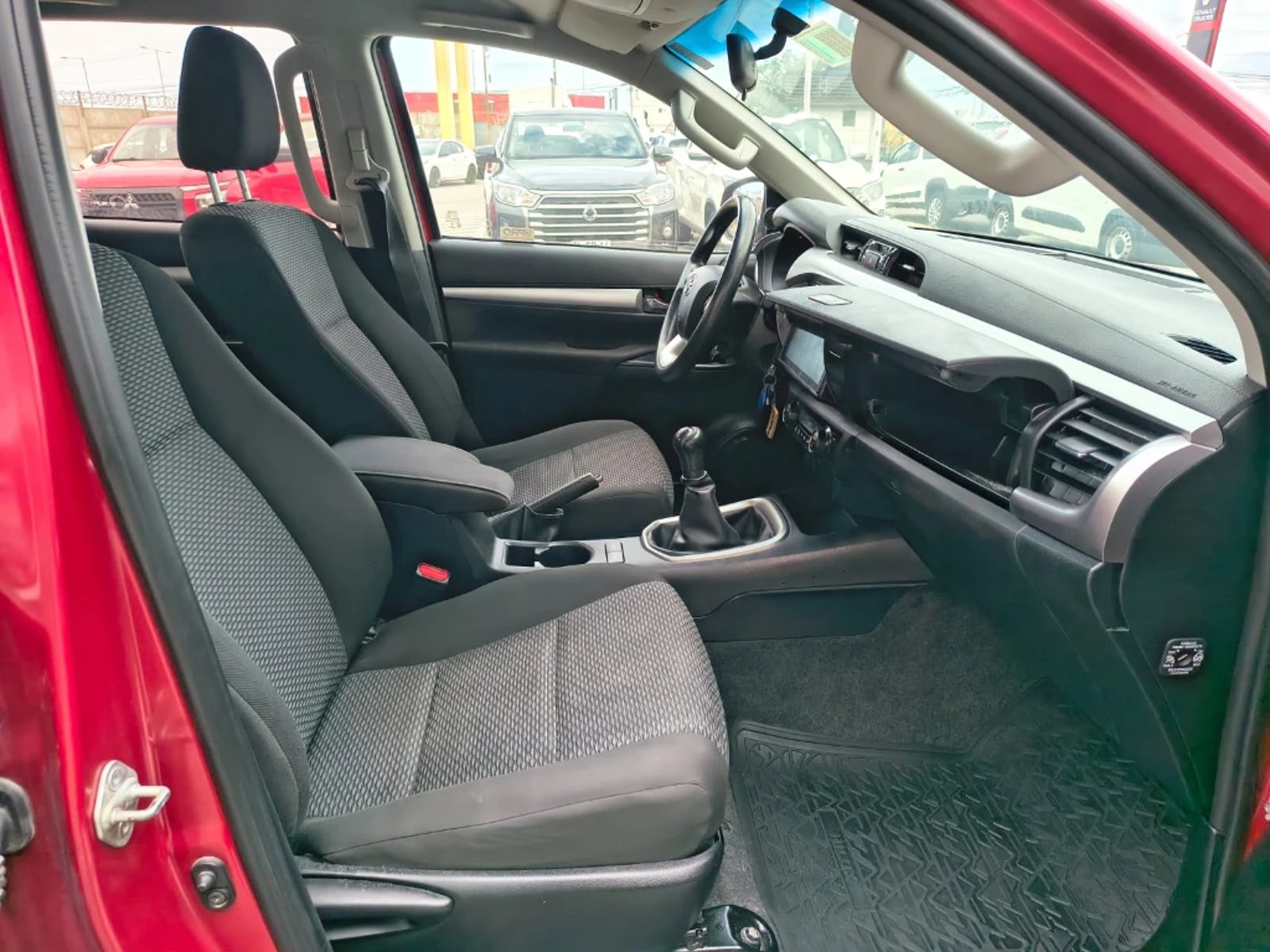 Toyota Hilux 2022 - Imagen 14 de 20