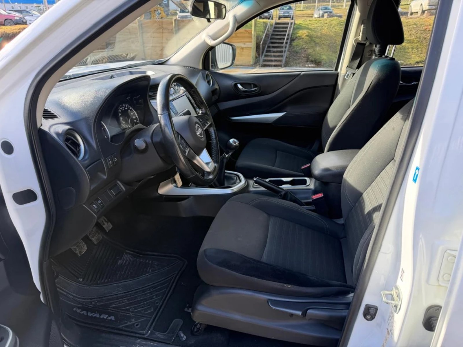 Nissan Navara 2023 - Imagen 18 de 20
