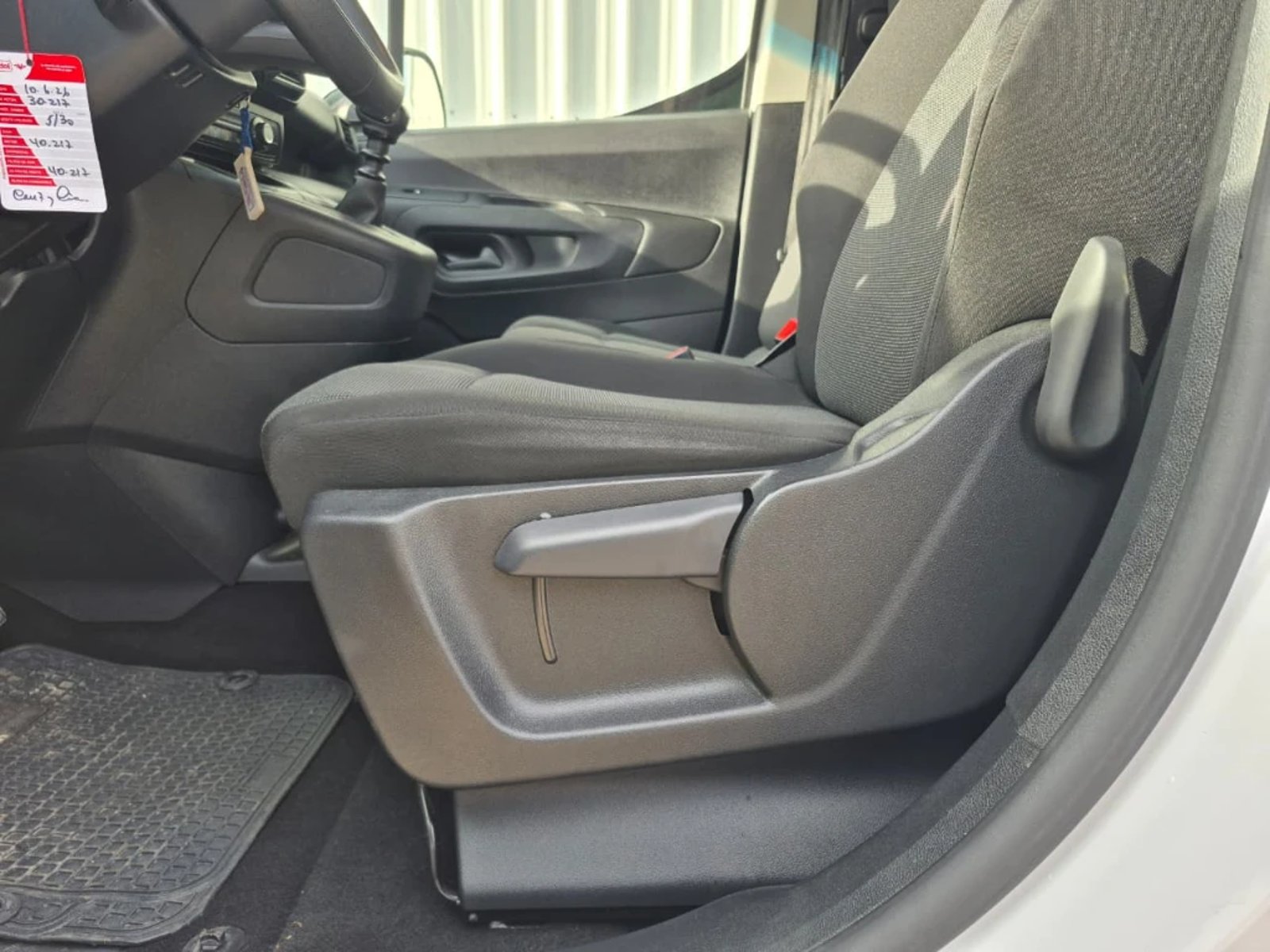 Citroën Berlingo 2024 - Imagen 15 de 20