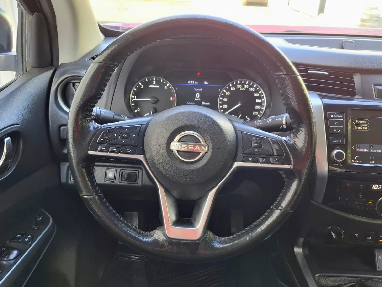 NISSAN NAVARA 2023 - Imagen 13 de 20