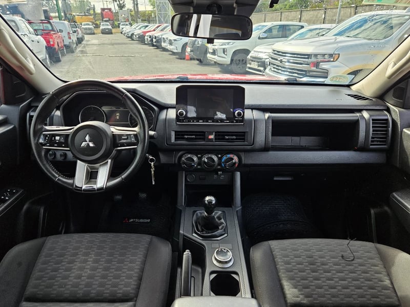 Mitsubishi L200 2024 - Imagen 10 de 20