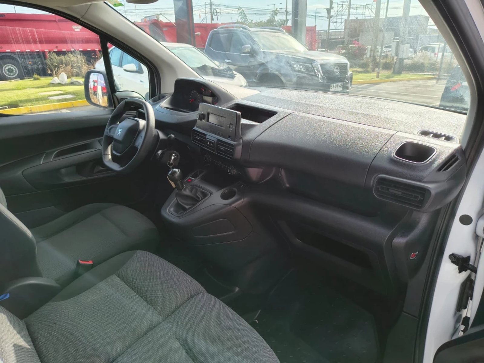 PEUGEOT PARTNER 2021 - Imagen 14 de 20