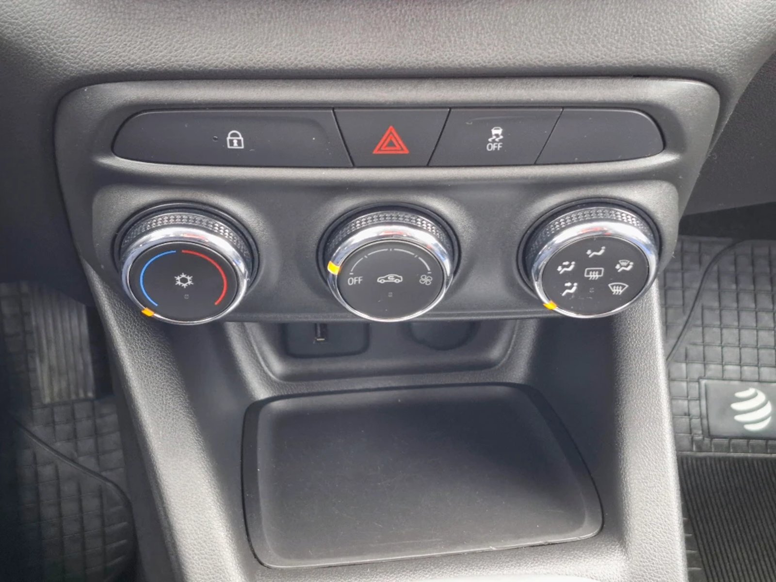 CHEVROLET TRACKER 2022 - Imagen 18 de 20