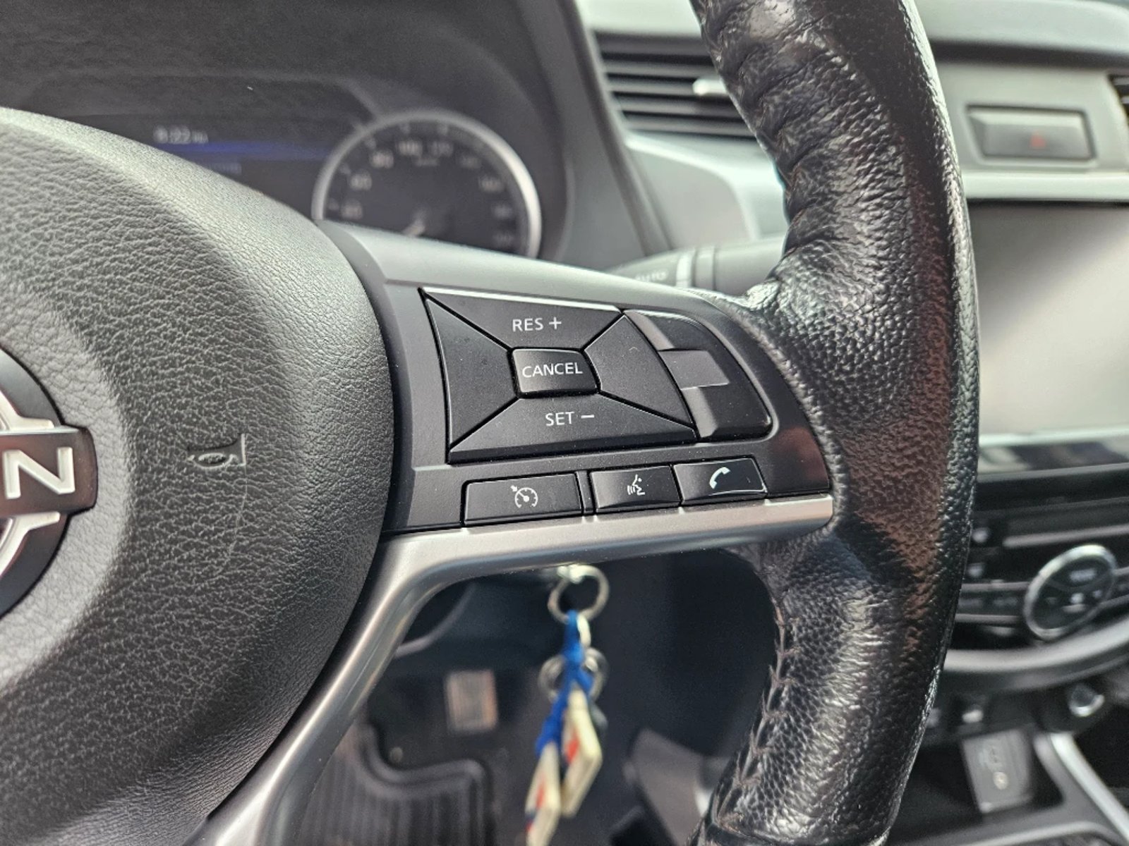 NISSAN NAVARA 2023 - Imagen 18 de 20