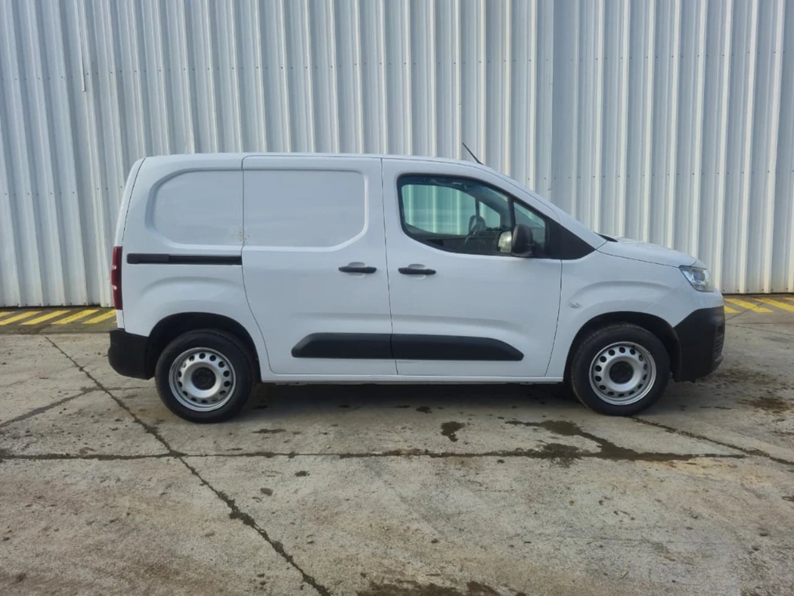 Citroën Berlingo 2024 - Imagen 4 de 20