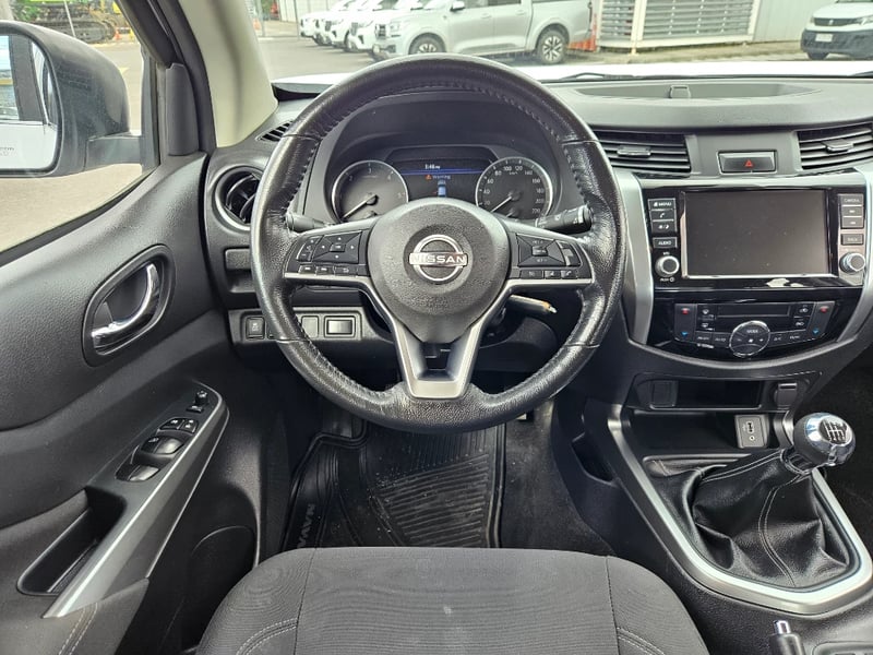 Nissan Navara 2023 - Imagen 13 de 20