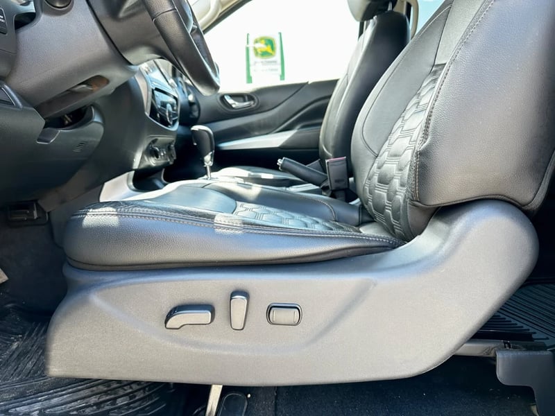 Nissan Navara 2023 - Imagen 17 de 20