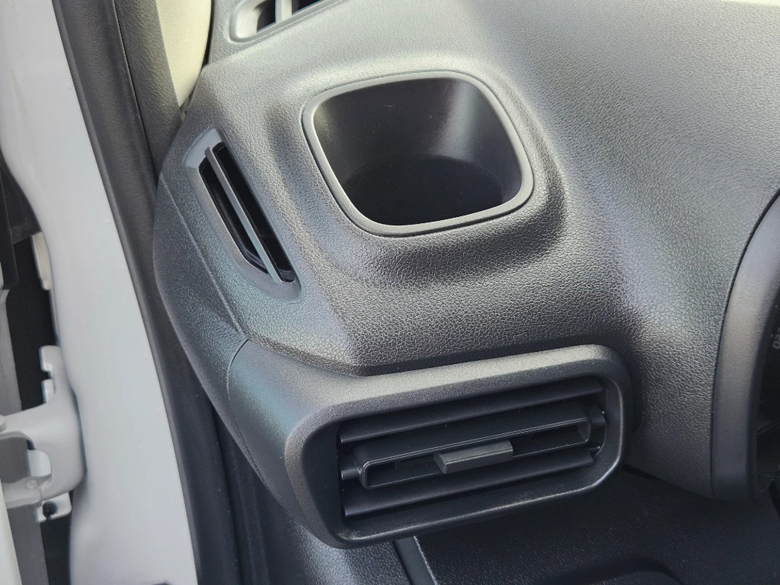 Citroën Berlingo 2024 - Imagen 15 de 20