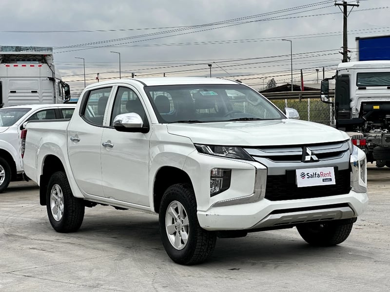 Mitsubishi L200 2023 - Imagen 3 de 20