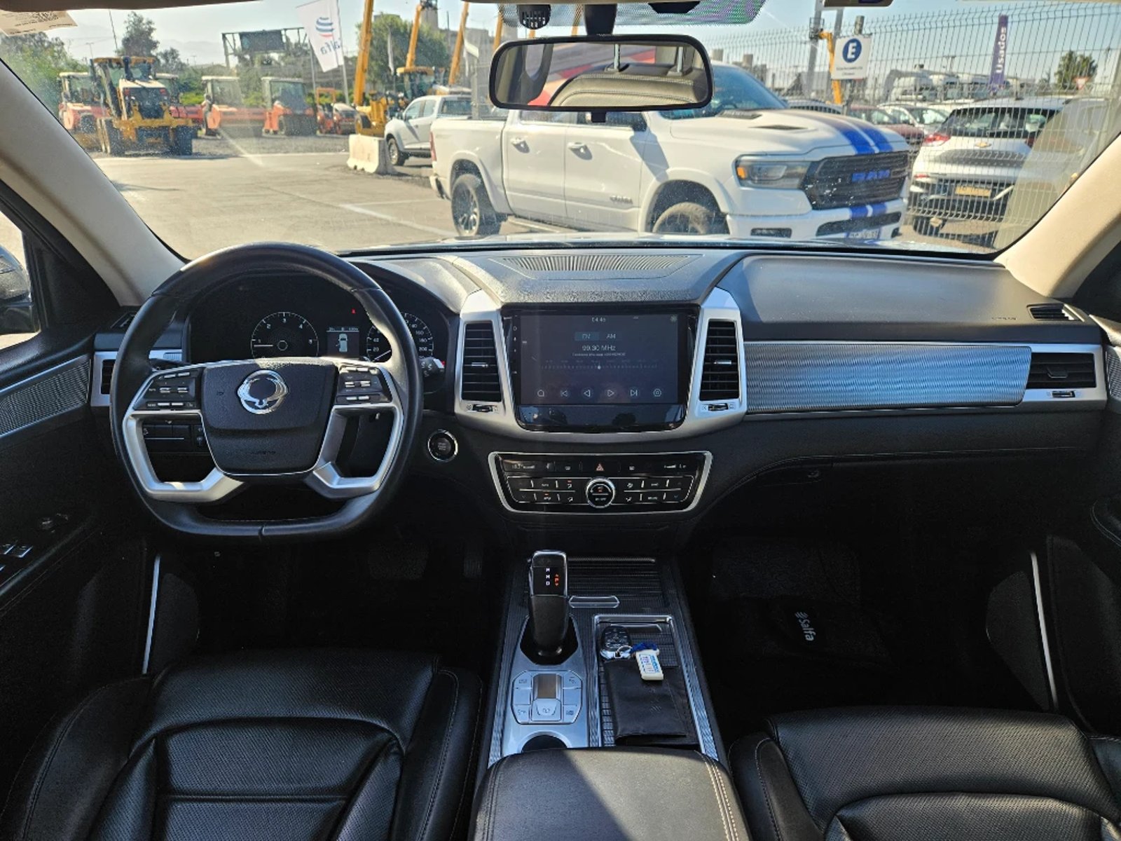 SSANGYONG REXTON 2023 - Imagen 16 de 20