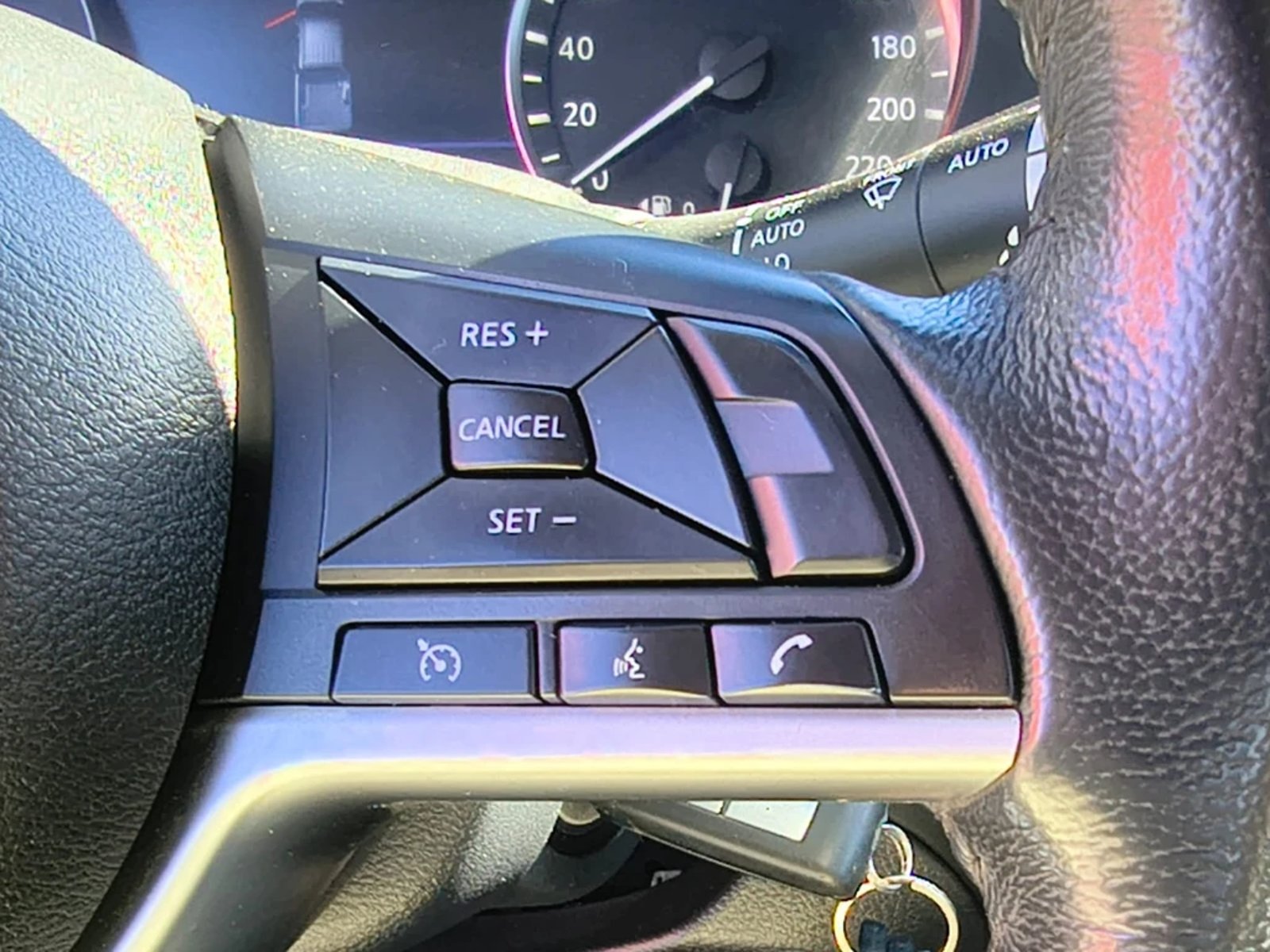 Nissan Navara 2023 - Imagen 16 de 20