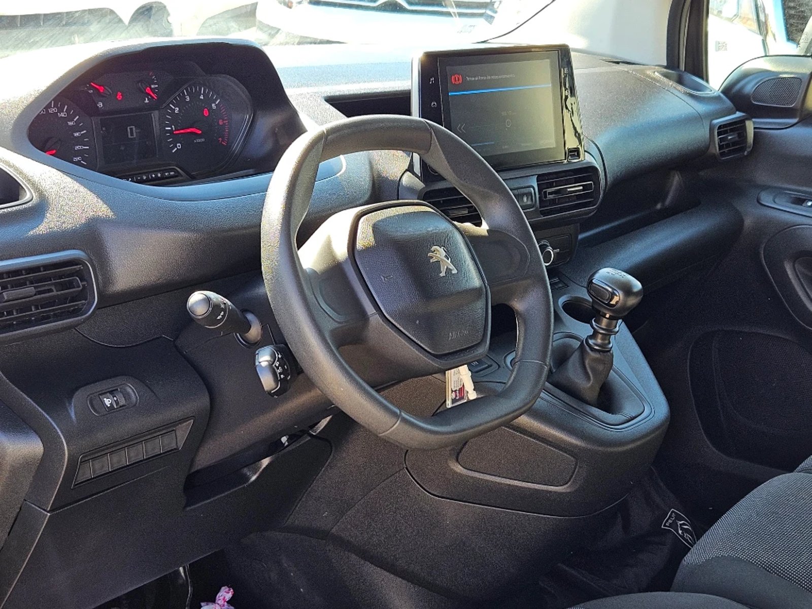 Peugeot Partner 2024 - Imagen 11 de 20