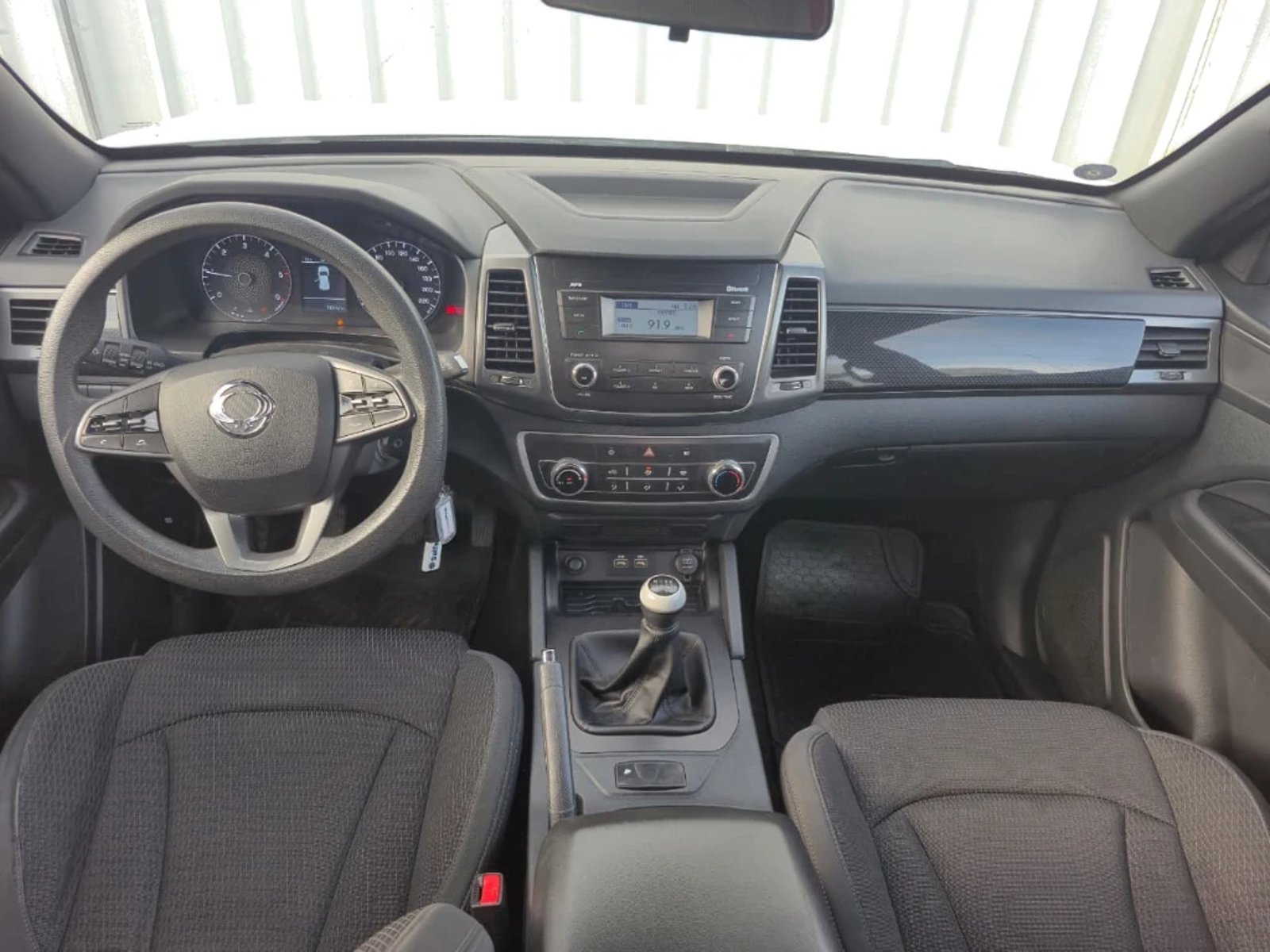 SsangYong Grand musso 2023 - Imagen 16 de 20