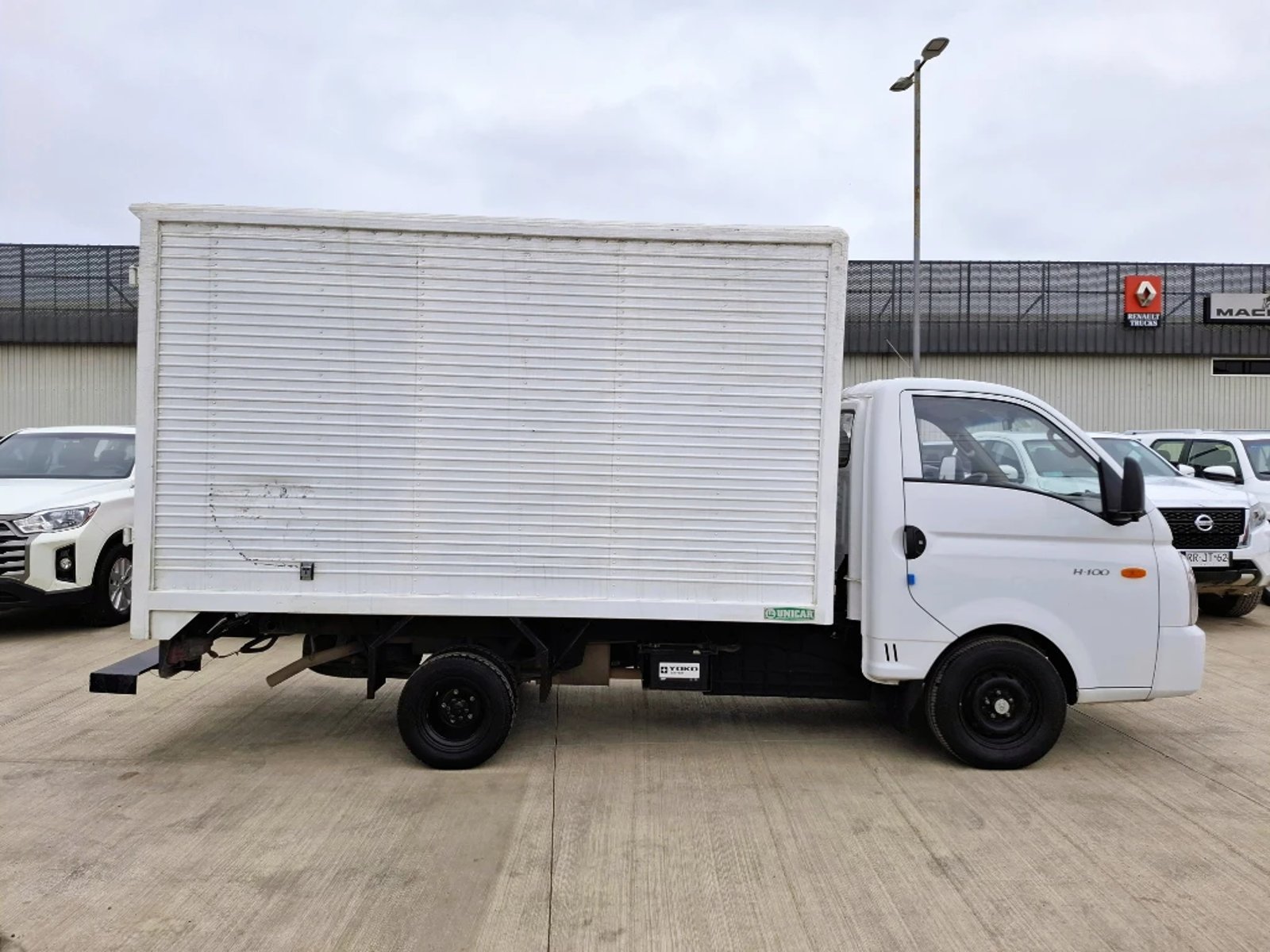 HYUNDAI PORTER 2023 - Imagen 4 de 20