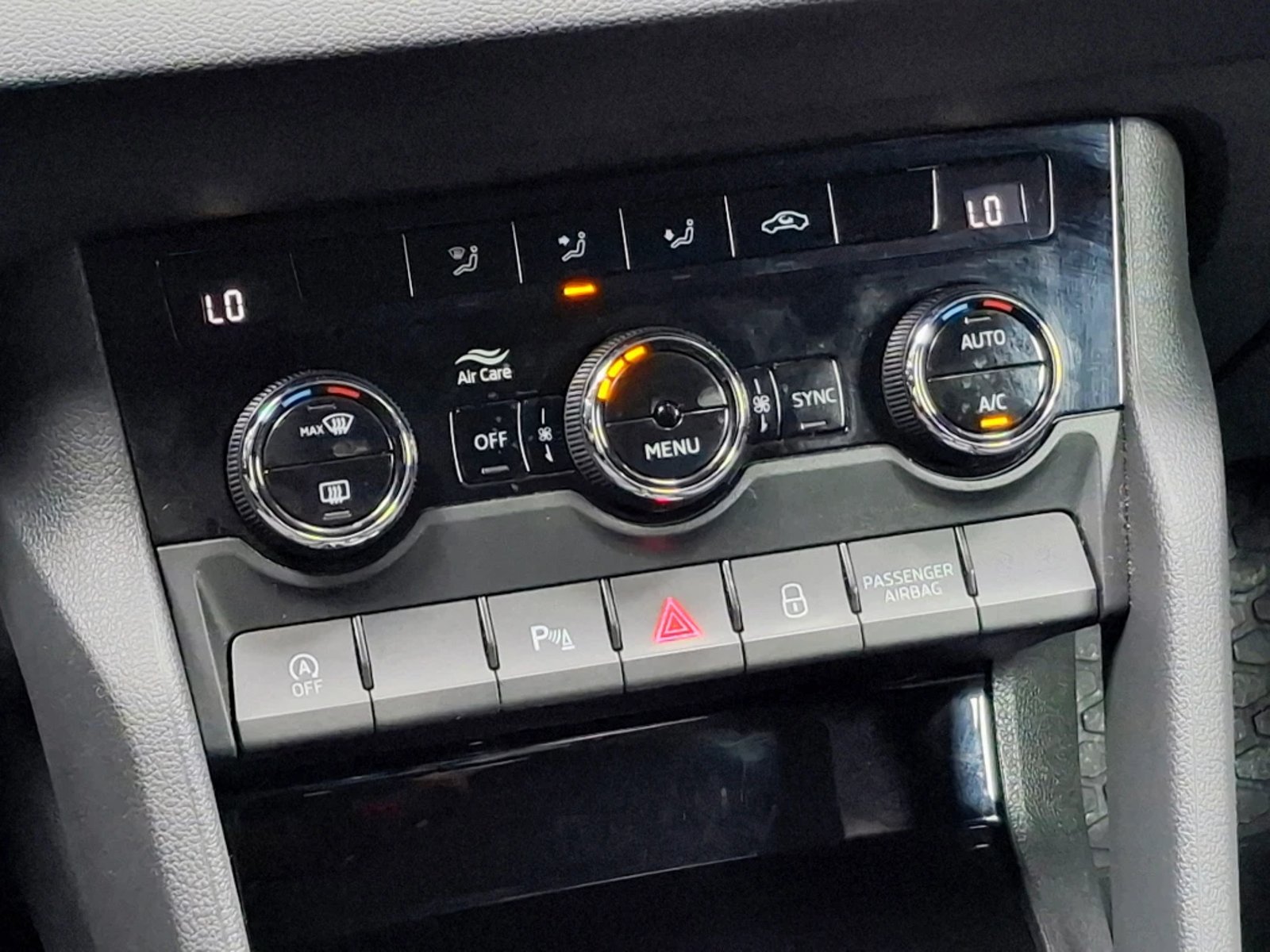 SKODA KAROQ 2024 - Imagen 20 de 20