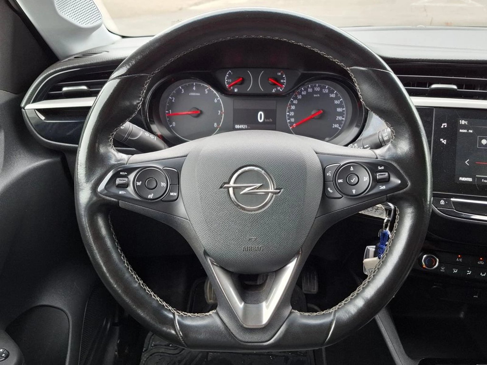 OPEL CORSA 2023 - Imagen 14 de 20