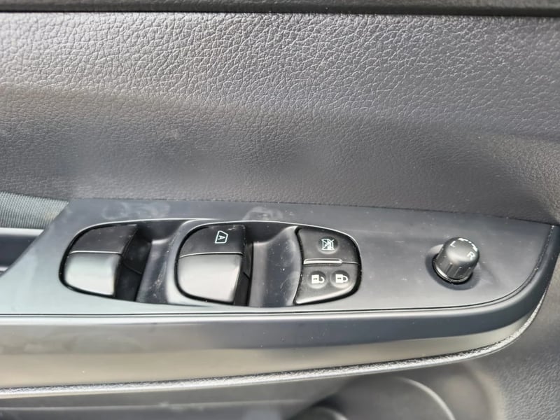 Nissan Navara 2023 - Imagen 14 de 20