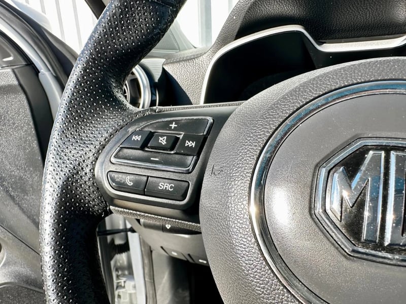MG Zs 2023 - Imagen 14 de 20