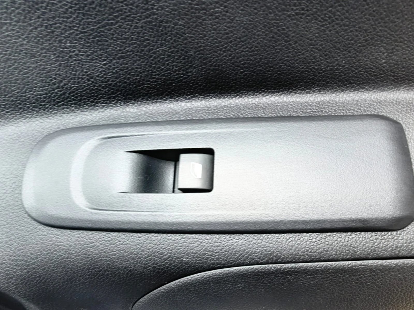 Peugeot Partner 2023 - Imagen 13 de 20