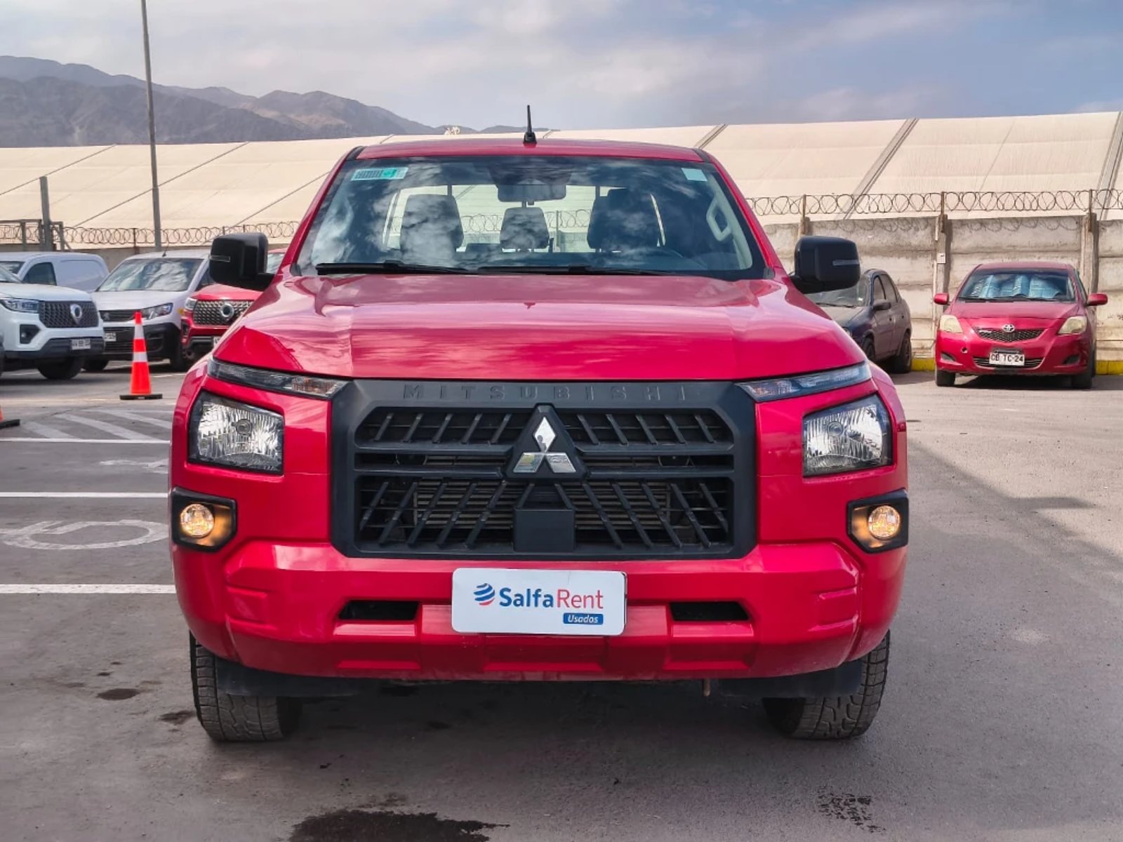 Mitsubishi L200 2024 - Foto 2 de 20