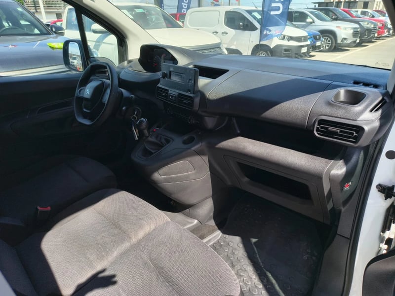 Peugeot Partner 2021 - Imagen 17 de 20