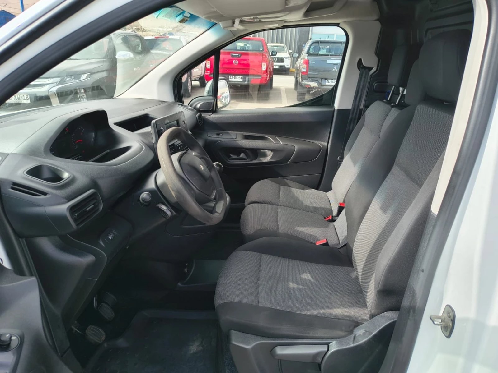 Peugeot Partner 2022 - Imagen 15 de 20