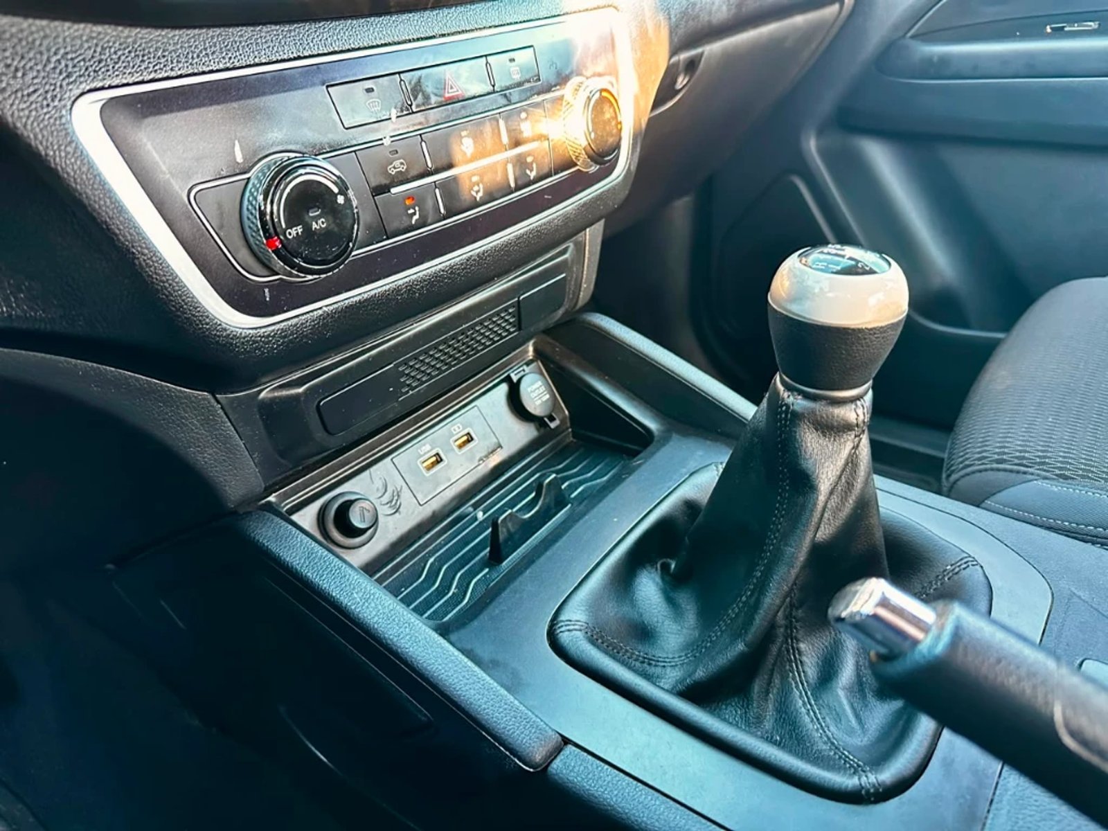 SsangYong Grand musso 2023 - Imagen 19 de 20