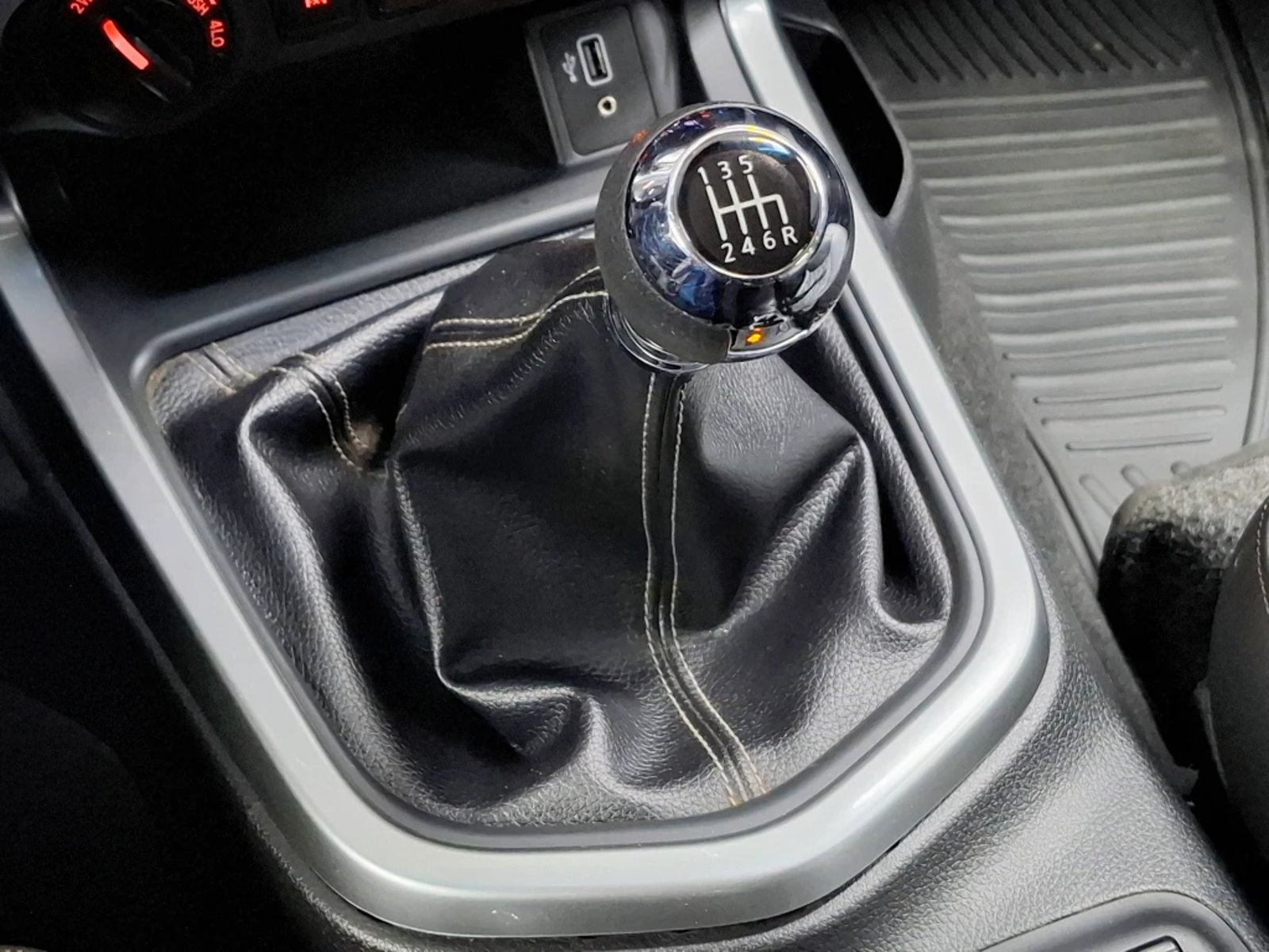 Nissan Navara 2023 - Imagen 19 de 20