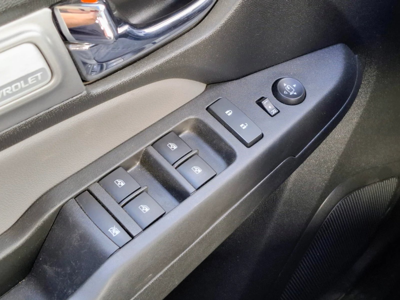 CHEVROLET COLORADO 2023 - Imagen 11 de 20