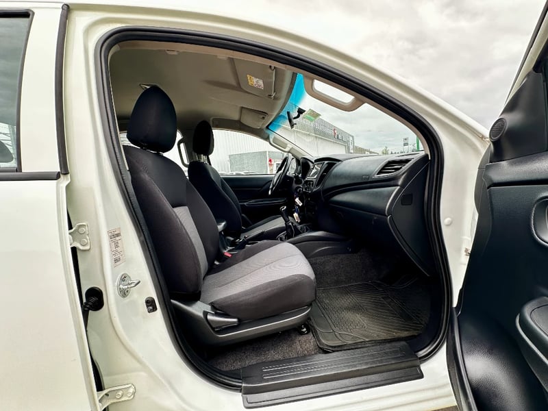 Mitsubishi L200 2023 - Imagen 13 de 20