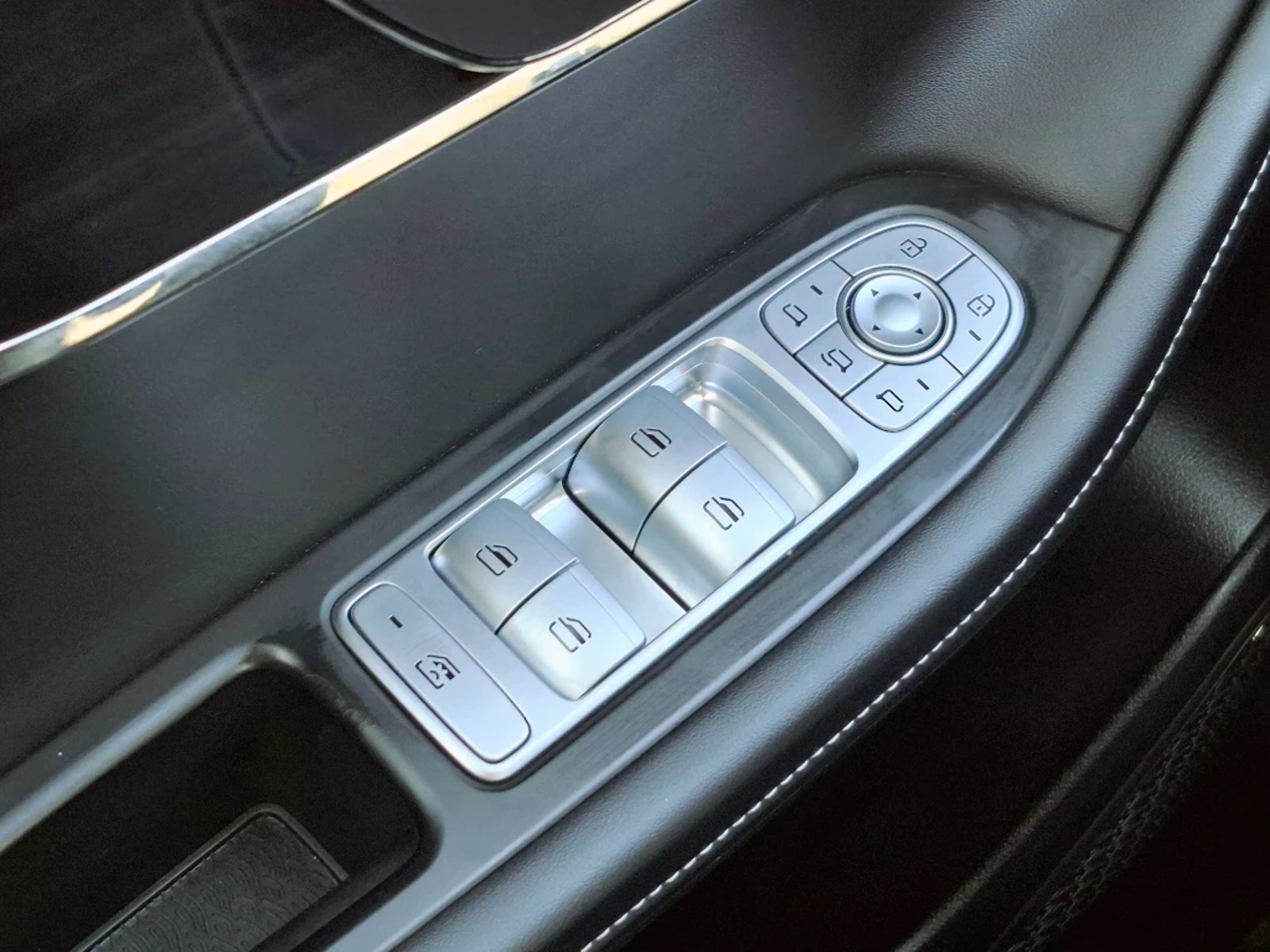 OMODA E5 2025 - Imagen 12 de 20