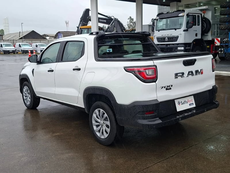 RAM 700 2024 - Imagen 4 de 20