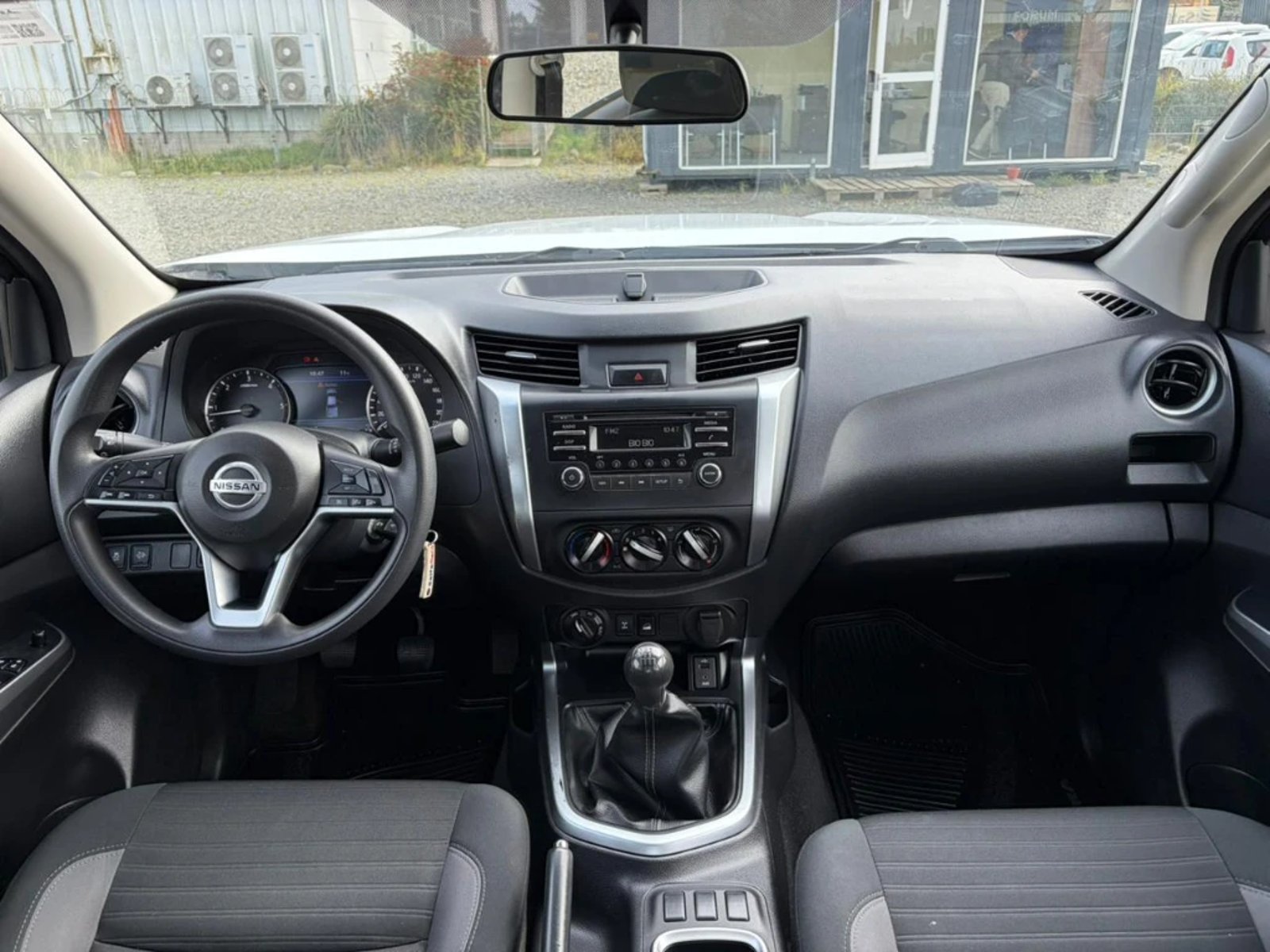 NISSAN NAVARA 2022 - Imagen 17 de 20