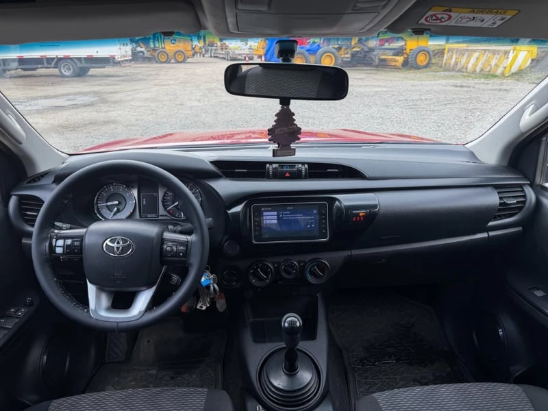 Toyota Hilux 2024 - Imagen 17 de 20