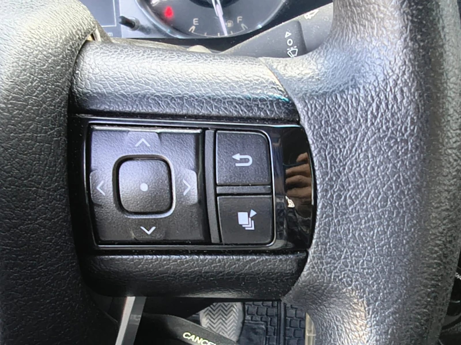 Toyota Hilux 2024 - Imagen 17 de 20