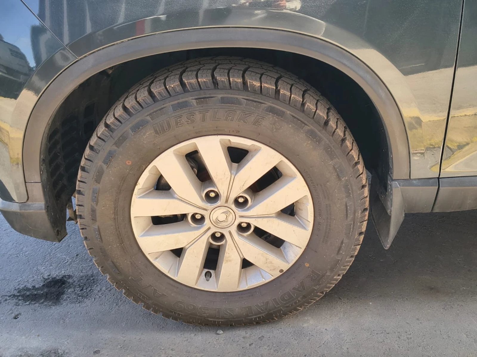 SsangYong Grand musso 2023 - Imagen 10 de 20