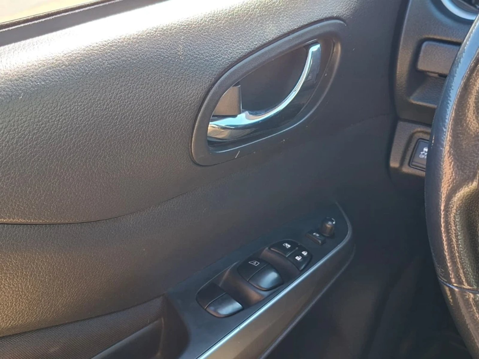 NISSAN NAVARA 2023 - Imagen 14 de 20