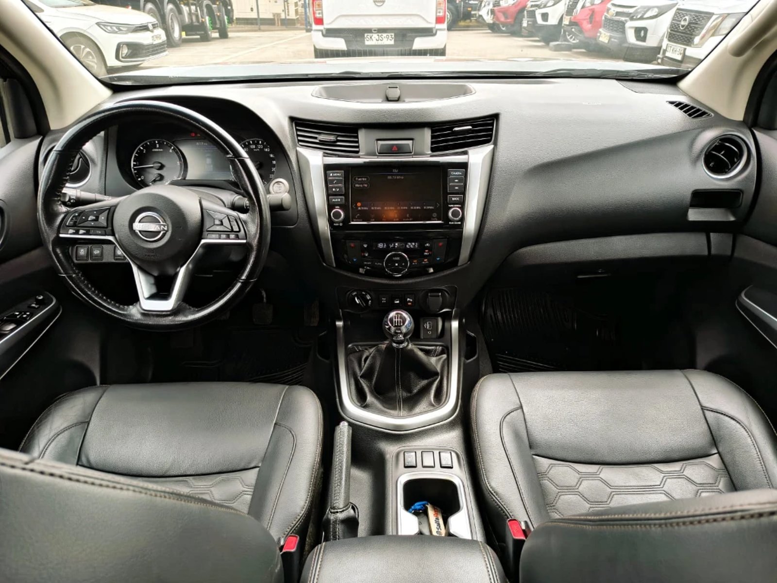 NISSAN NAVARA 2023 - Imagen 15 de 20