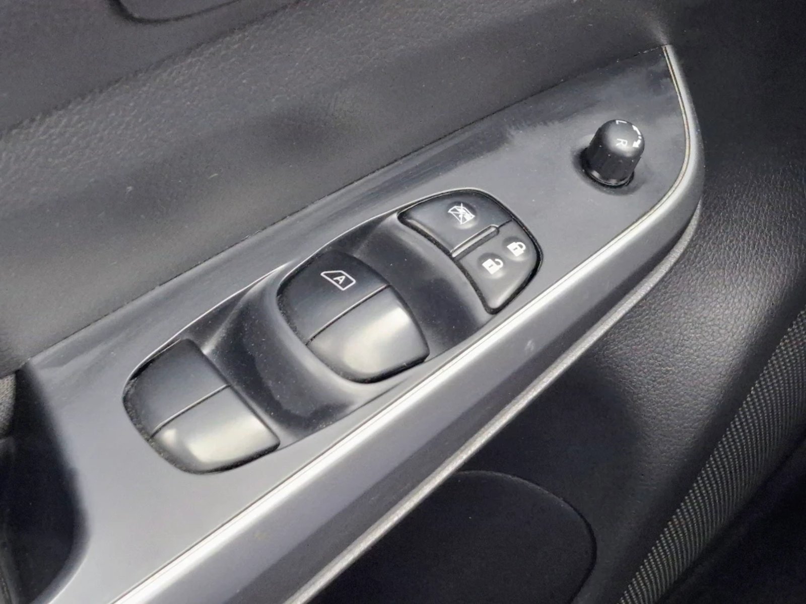 NISSAN NAVARA 2023 - Imagen 12 de 20