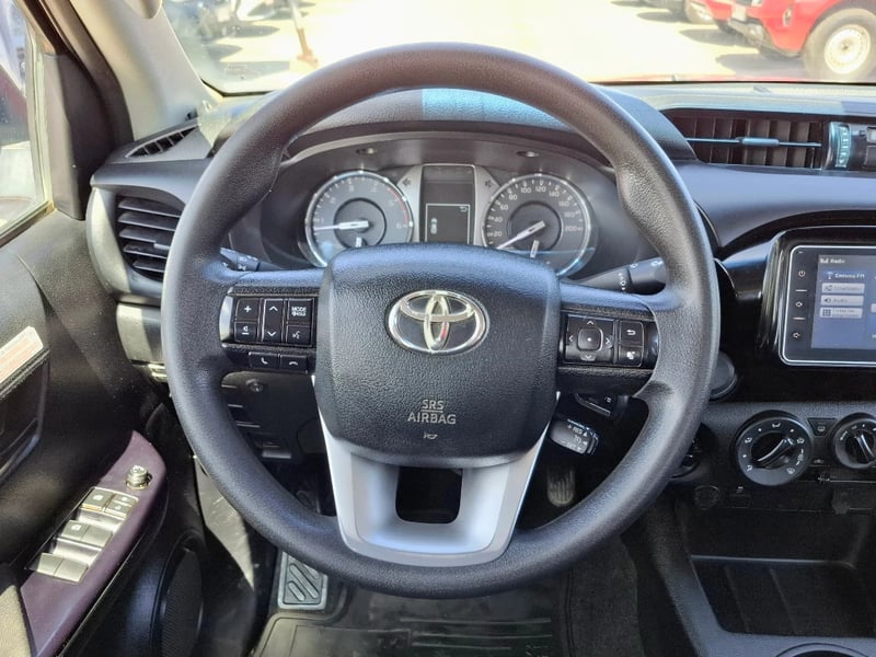 Toyota Hilux 2024 - Imagen 13 de 20