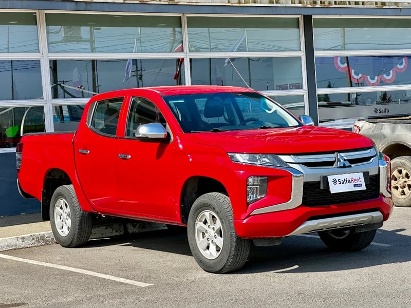 Mitsubishi L200 2023 - Imagen 3 de 20