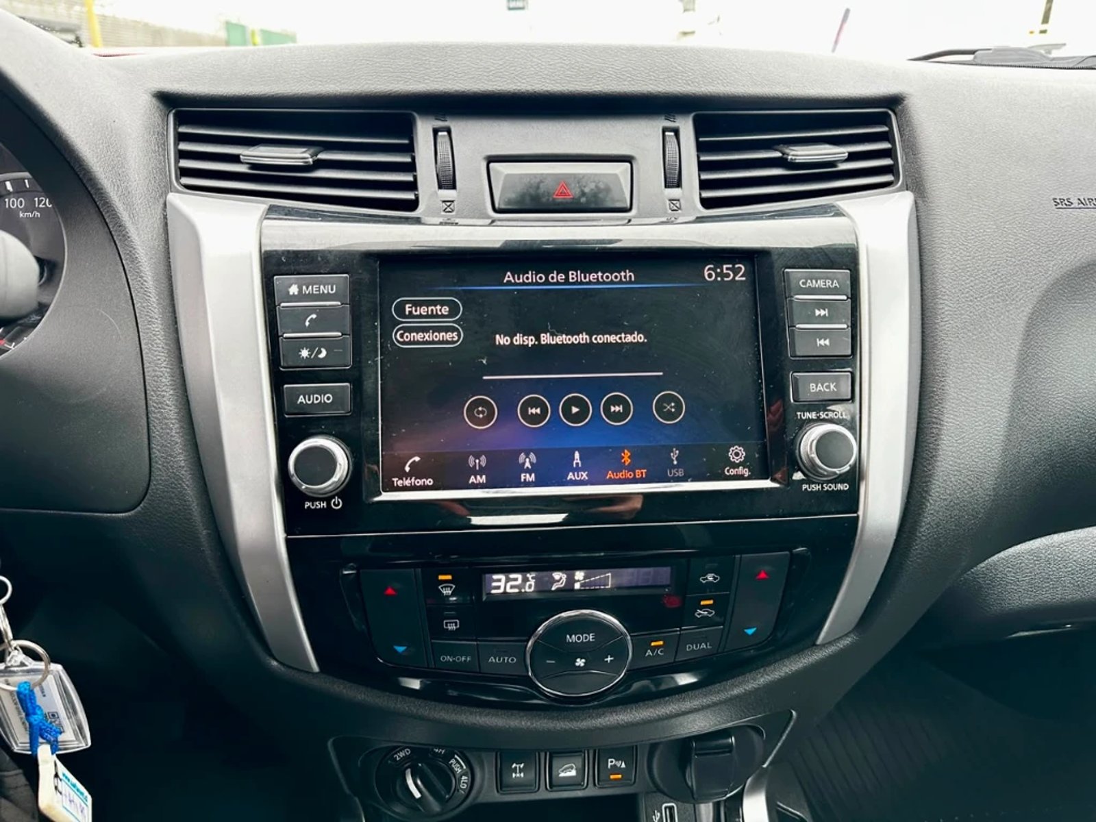 Nissan Navara 2024 - Imagen 19 de 20