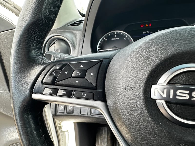 Nissan Navara 2023 - Imagen 19 de 20