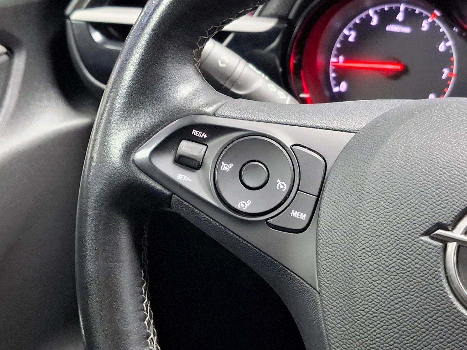 OPEL CORSA 2022 - Imagen 15 de 20