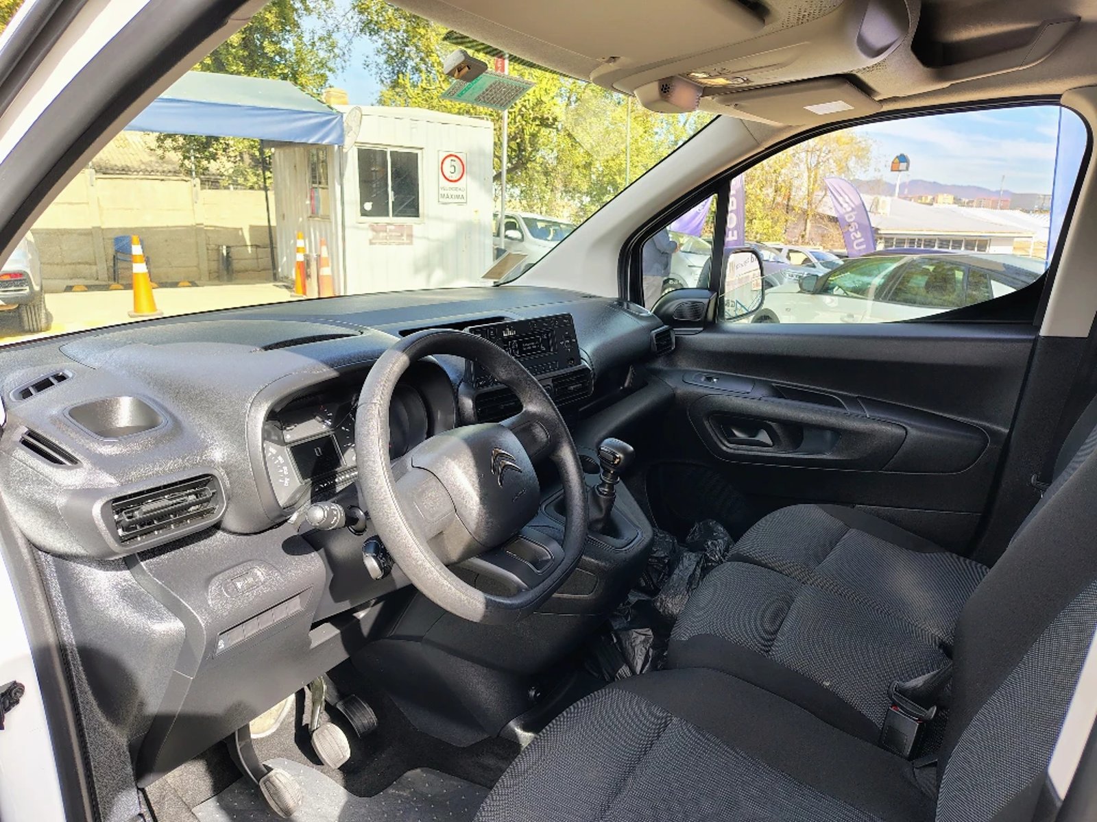 CITROEN BERLINGO 2023 - Imagen 15 de 20