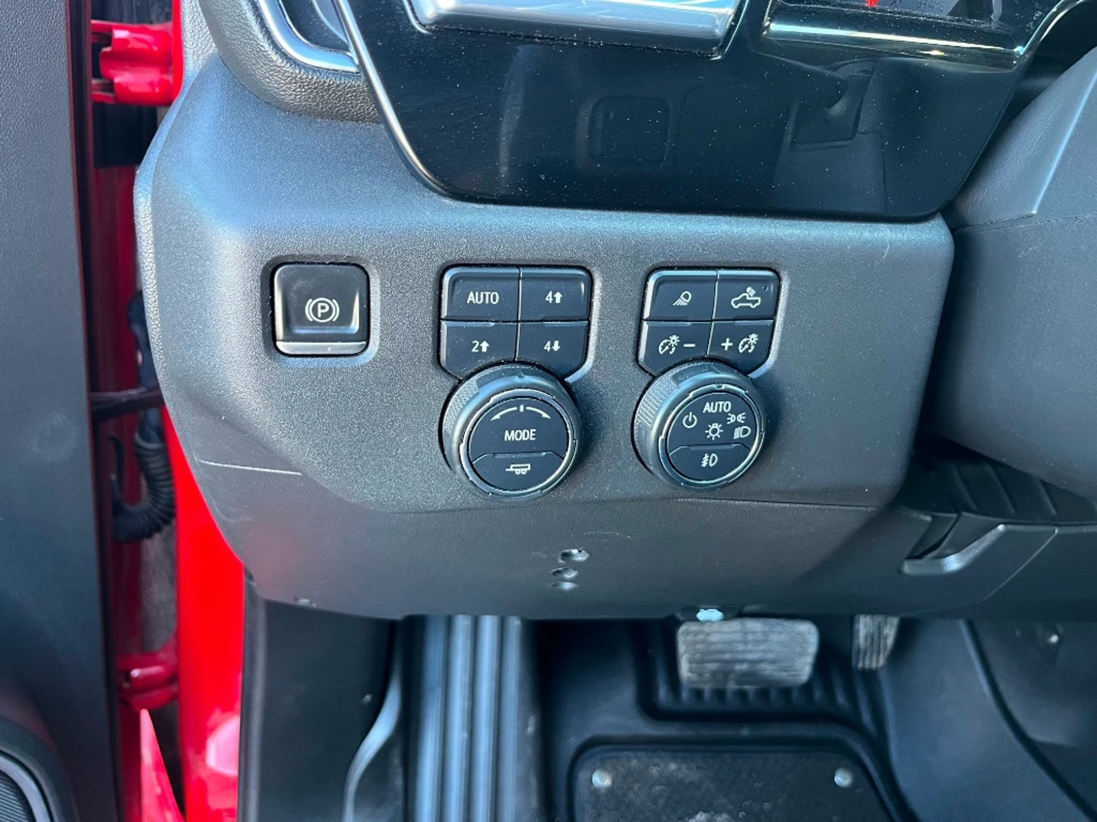 Chevrolet Silverado 2023 - Imagen 15 de 20
